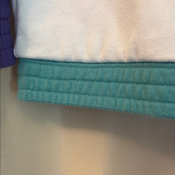 Nike White and Purple Sweatshirt with Retro Vibe - Picture 4 of 5